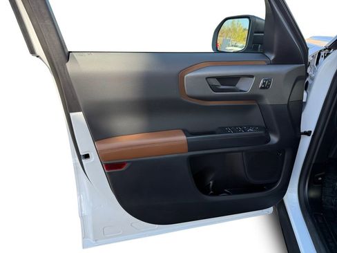 Used 2025 Ford Bronco Sport Outer Banks w/ Outer Banks Tech Package+ image 52