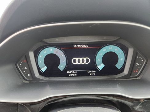 Used 2022 Audi Q3 2.0T Premium w/ Convenience Package image 13