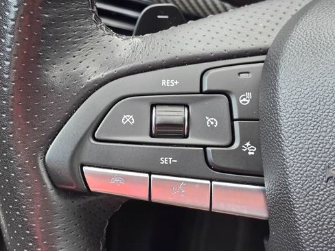 Used 2023 Cadillac XT4 Sport w/ Cold Weather Package FWD image 20