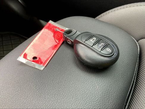 Certified 2024 MINI Cooper SE image 15