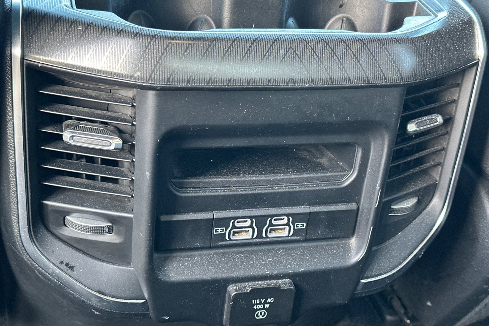 Used 2025 RAM 1500 Big Horn AWD/4WD image 40