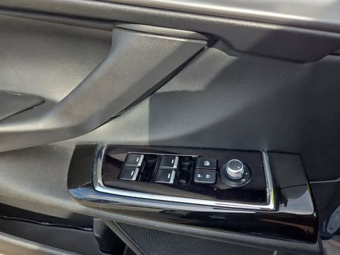 Used 2022 MAZDA CX-9 Touring w/ Touring Premium Package image 21