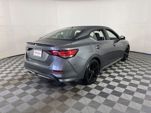 Used 2022 Nissan Sentra SR w/ Electronics Package image 14