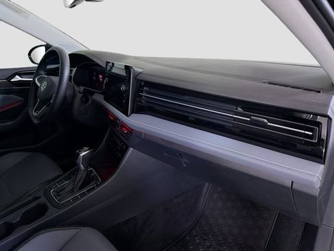 New 2025 Volkswagen Jetta SEL FWD image 31