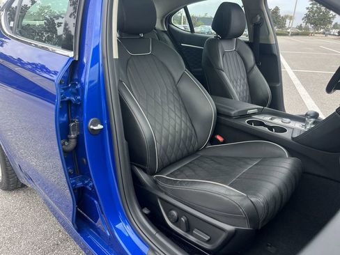 Used 2019 Genesis G70 2.0T Advanced w/ Dynamic Package image 26