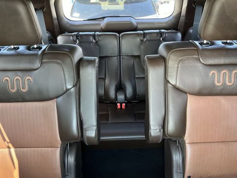 Used 2021 Ford Explorer King Ranch w/ Premium Technology Package AWD/4WD image 24