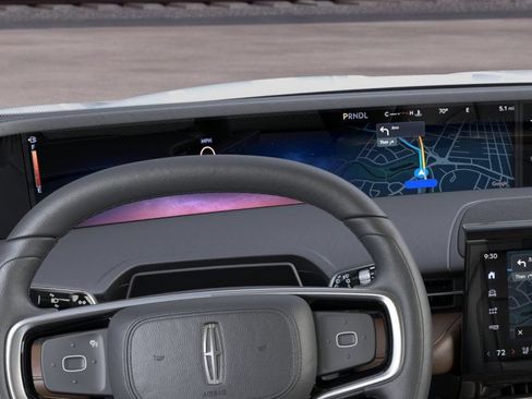 New 2026 Lincoln Nautilus Reserve AWD/4WD image 13