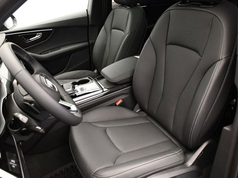 New 2026 Audi Q8 Premium Plus image 39