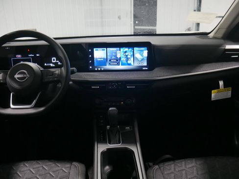 New 2026 Nissan Kicks SV image 19