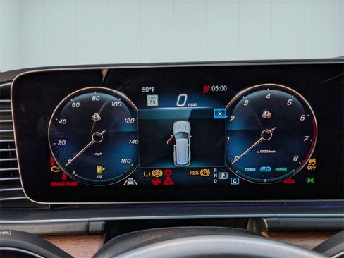 Used 2021 Mercedes-Benz Maybach GLS 600 Maybach GLS 600 image 16