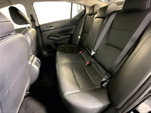 Used 2025 Nissan Altima 2.5 SL AWD/4WD image 34