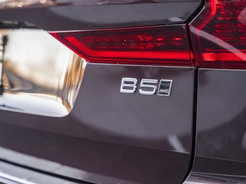 New 2026 Volvo XC60 B5 Ultra w/ Protection Package Premier image 7