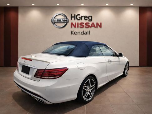 Used 2017 Mercedes-Benz E 400 Cabriolet w/ Premium 2 Package image 4