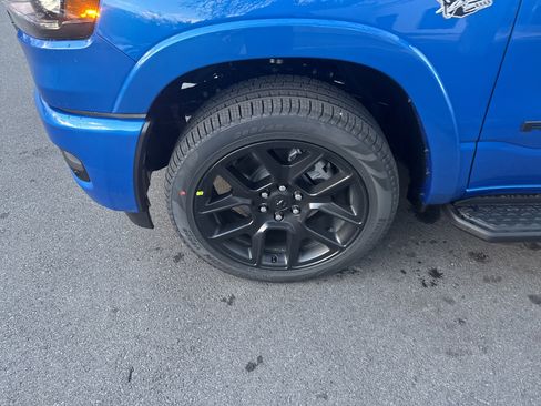 New 2026 RAM 1500 Laramie w/ Night Edition AWD/4WD image 11