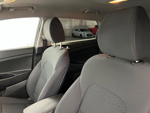 Used 2020 Hyundai Tucson SE image 17