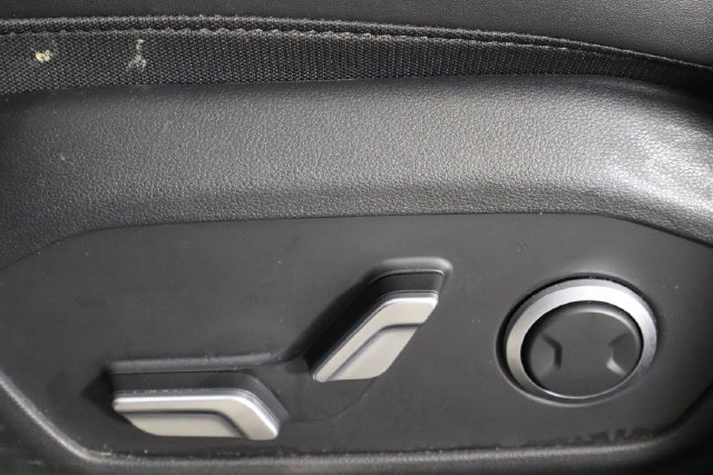 Used 2026 Hyundai Santa Fe SEL FWD image 22