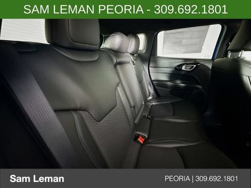 New 2026 Jeep Compass Latitude AWD/4WD image 22