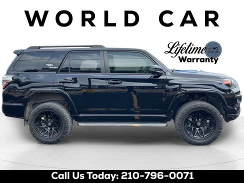 Used 2024 Toyota 4Runner TRD Sport AWD/4WD image 2