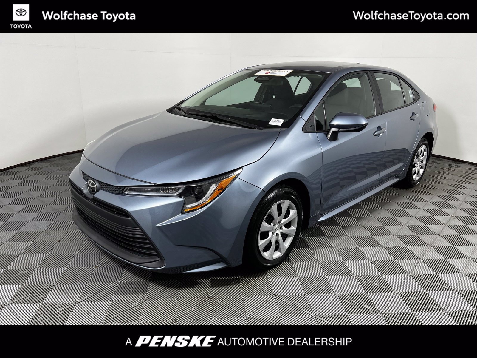 Certified 2024 Toyota Corolla LE FWD image 1