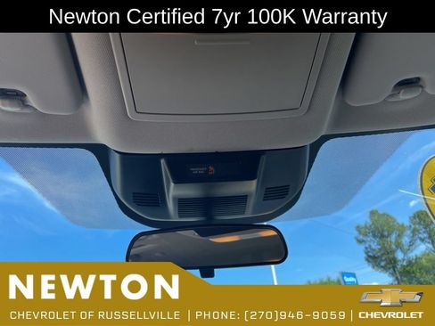 Used 2024 Nissan Rogue SV AWD/4WD image 19
