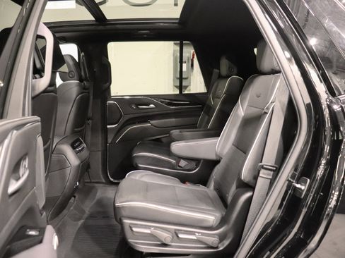 Used 2024 Cadillac Escalade Sport w/ LPO, ONYX Package AWD/4WD image 19