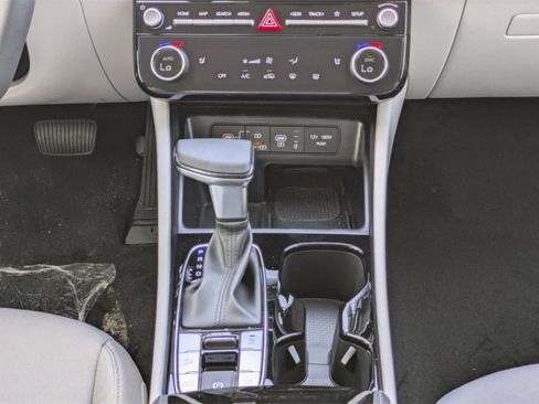 New 2025 Hyundai Tucson SEL image 17