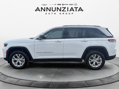 Certified 2024 Jeep Grand Cherokee Limited image 2
