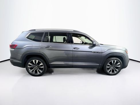 Used 2022 Volkswagen Atlas SEL Premium AWD/4WD image 4