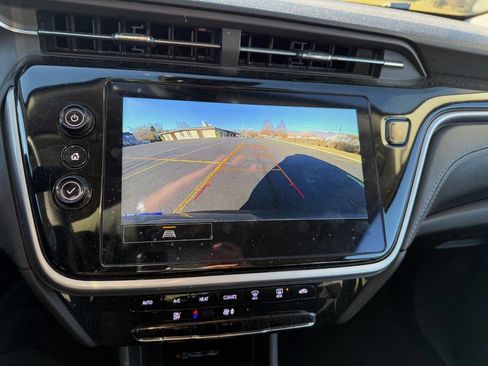 Used 2023 Chevrolet Bolt EUV LT image 11