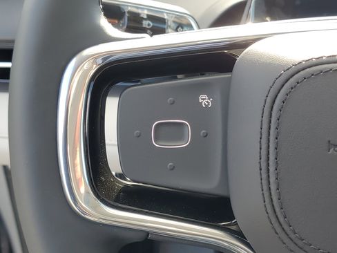 New 2026 Lincoln Nautilus Premier w/ Equipment Group 102A image 17