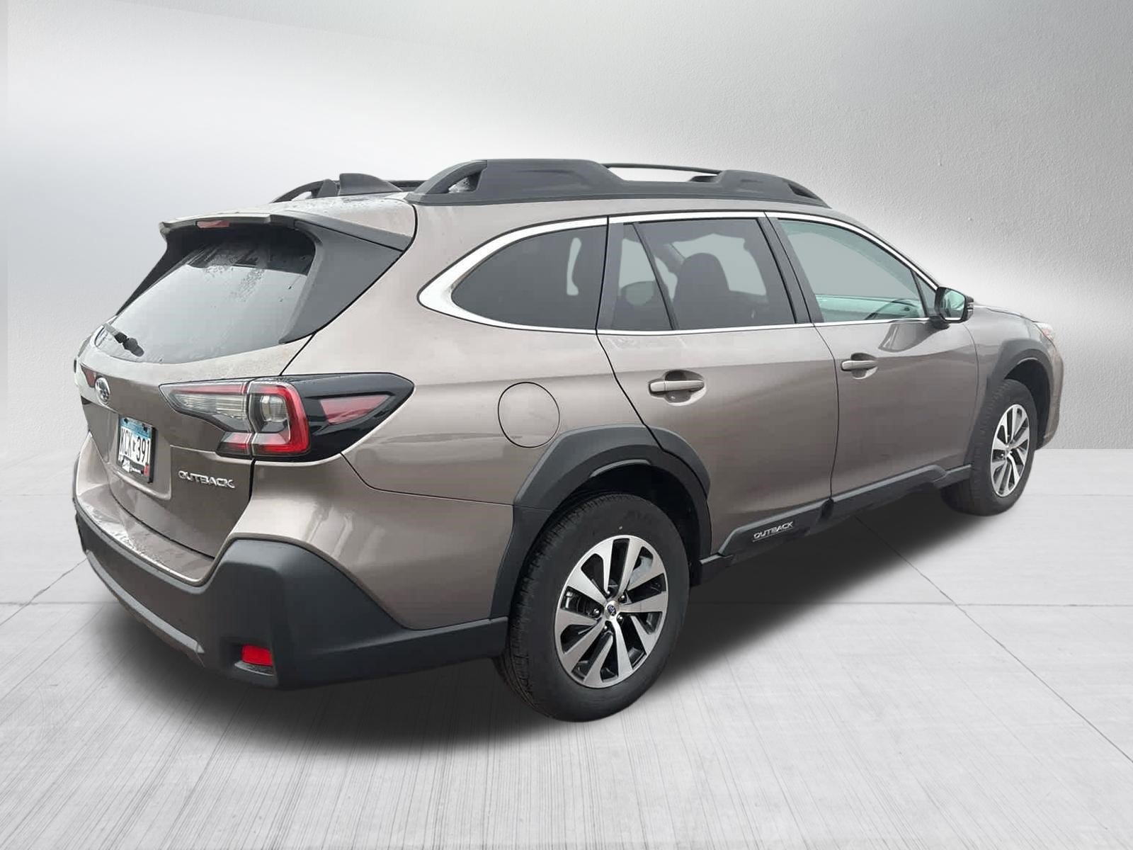 Used 2024 Subaru Outback Premium AWD/4WD image 5