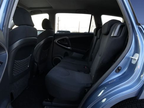 Used 2007 Toyota RAV4 Sport w/ Tow Prep Pkg image 18