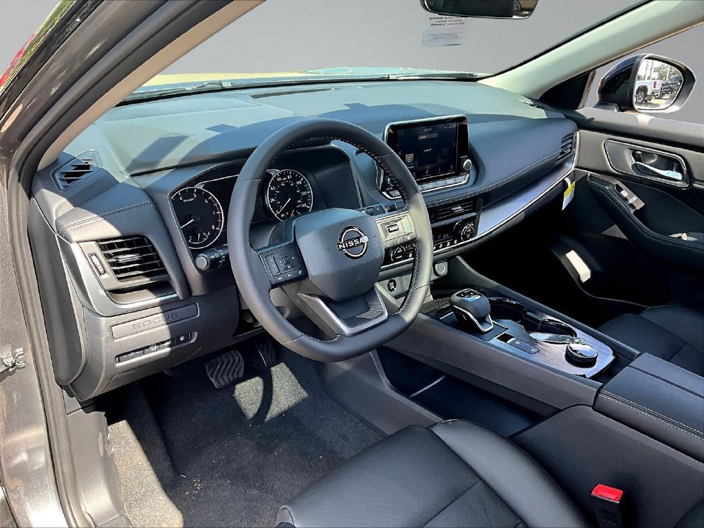 New 2026 Nissan Rogue Dark Armor AWD/4WD image 7