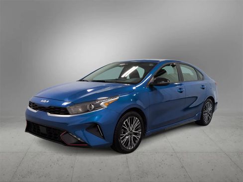 Used 2023 Kia Forte GT-Line w/ GT-Line Premium Package image 4