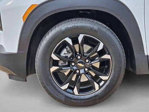 Used 2023 Chevrolet TrailBlazer LT w/ Convenience Package image 23