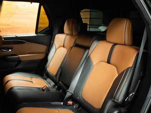 Used 2026 Honda Passport TrailSport Elite image 13