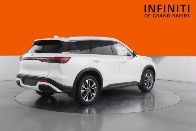 Used 2025 INFINITI QX60 Luxe AWD/4WD image 7