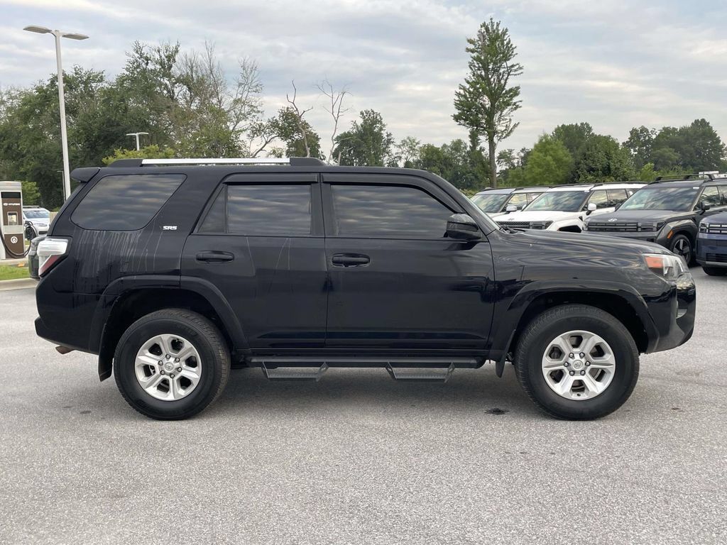Used 2023 Toyota 4Runner SR5 AWD/4WD image 28