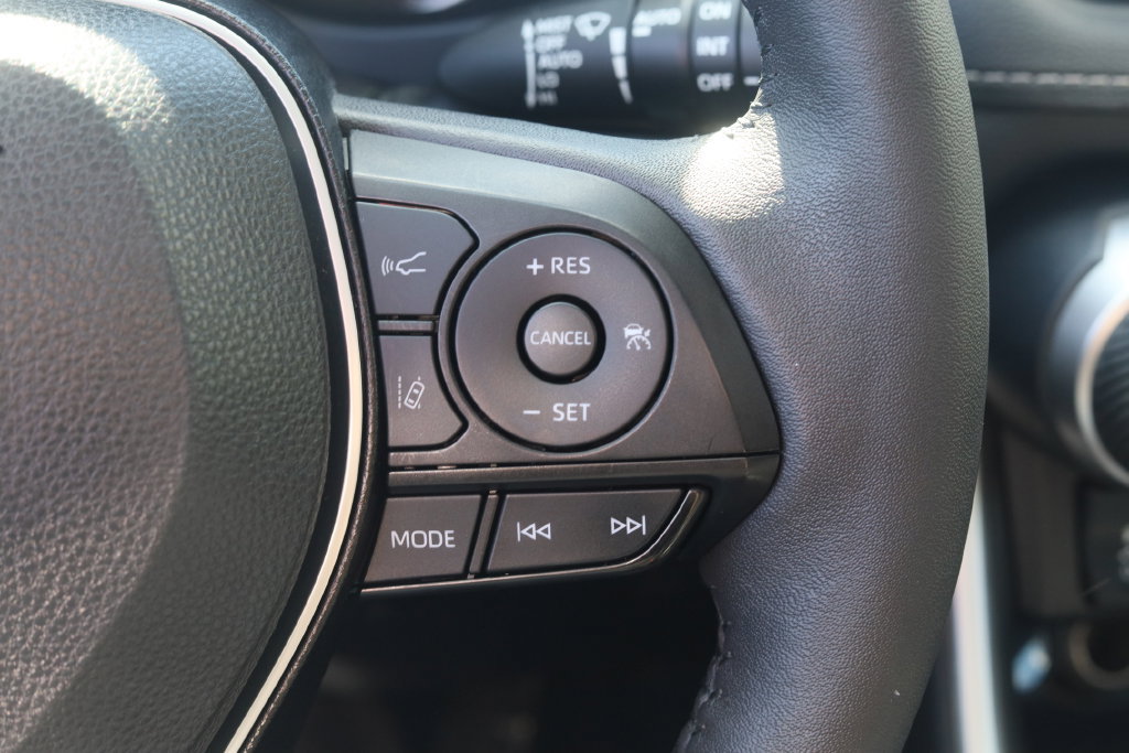Used 2023 Toyota RAV4 XLE w/ Convenience Package AWD/4WD image 25