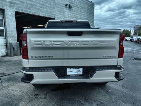 New 2026 Chevrolet Silverado 1500 Custom AWD/4WD image 6