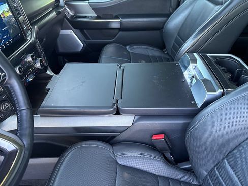 Used 2025 Ford F150 4x4 SuperCrew Platinum w/ Equipment Group 702A High image 24