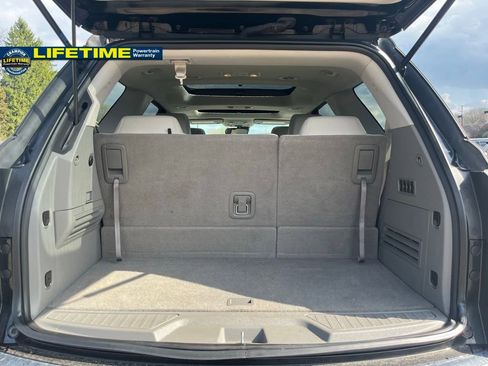 Used 2017 GMC Acadia Limited SLT image 12