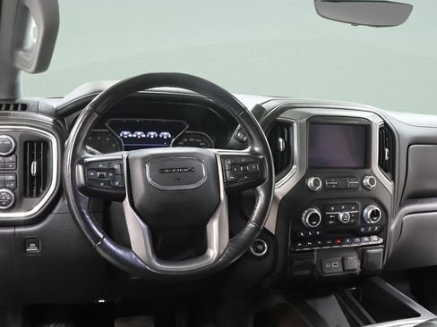 Used 2020 GMC Sierra 1500 Denali w/ Denali Ultimate Package AWD/4WD image 9