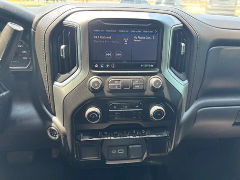 Used 2020 Chevrolet Silverado 1500 LT Trail Boss w/ Bed Protection Package AWD/4WD image 21