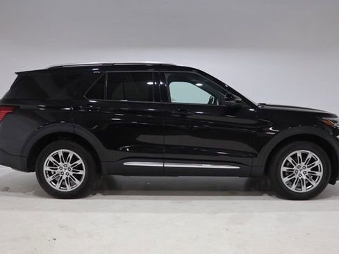 Used 2026 Ford Explorer Platinum AWD/4WD image 9