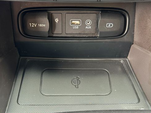 Used 2019 Hyundai Santa Fe FWD image 29