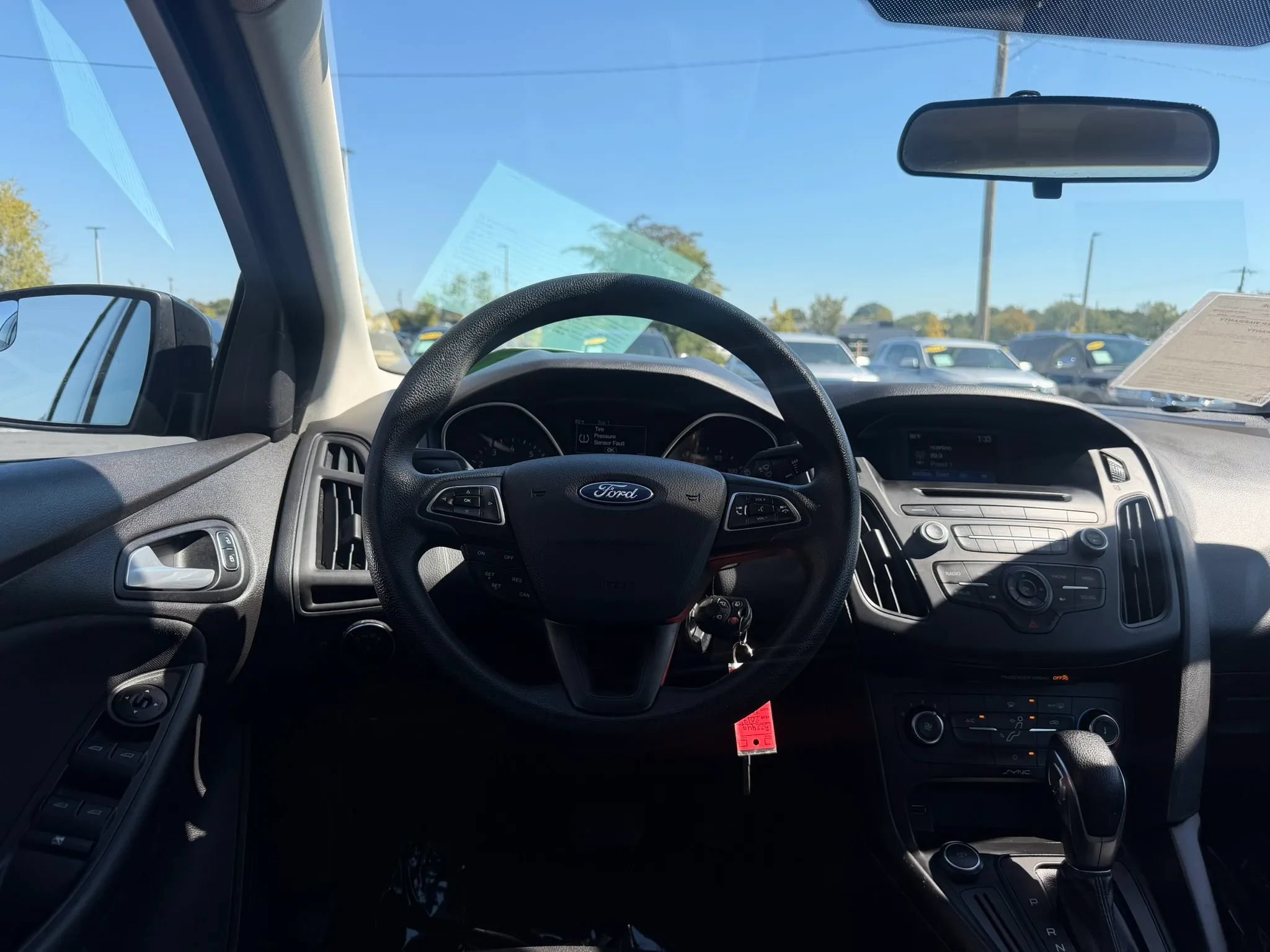 Used 2017 Ford Focus SE FWD image 10