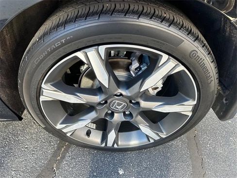 Used 2025 Honda Civic Sport image 25