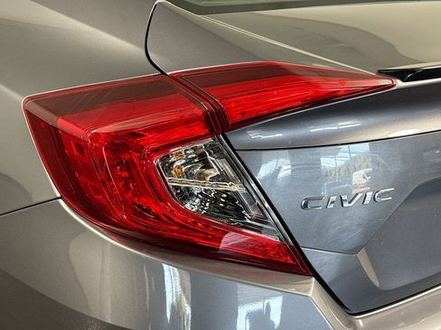 Used 2019 Honda Civic Sport image 36