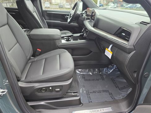 New 2026 Chevrolet Tahoe Z71 image 11